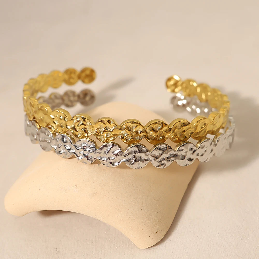 Timeless elegance Bracelets